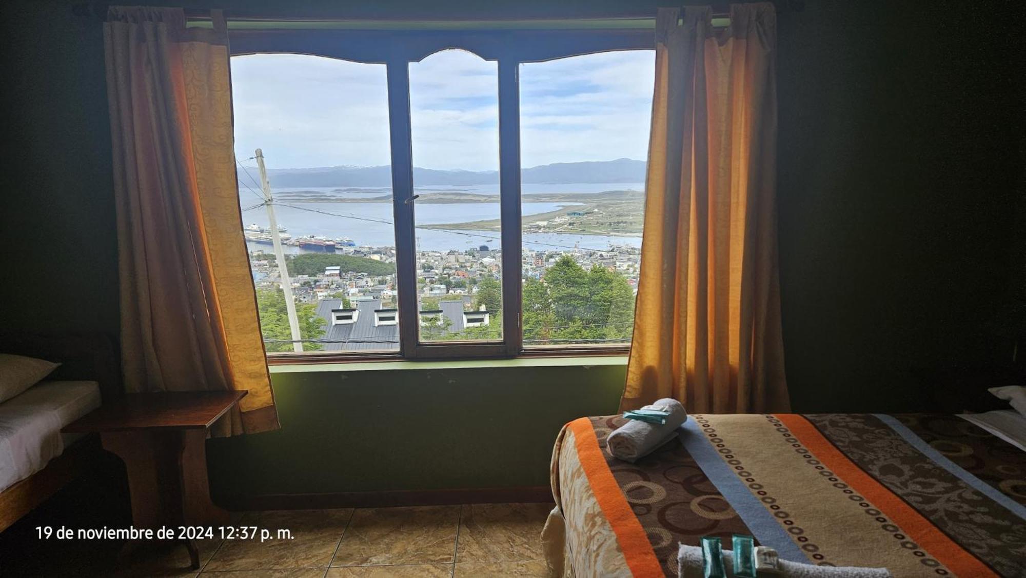 Mirador Del Beagle Hosteria Ushuaia Ngoại thất bức ảnh