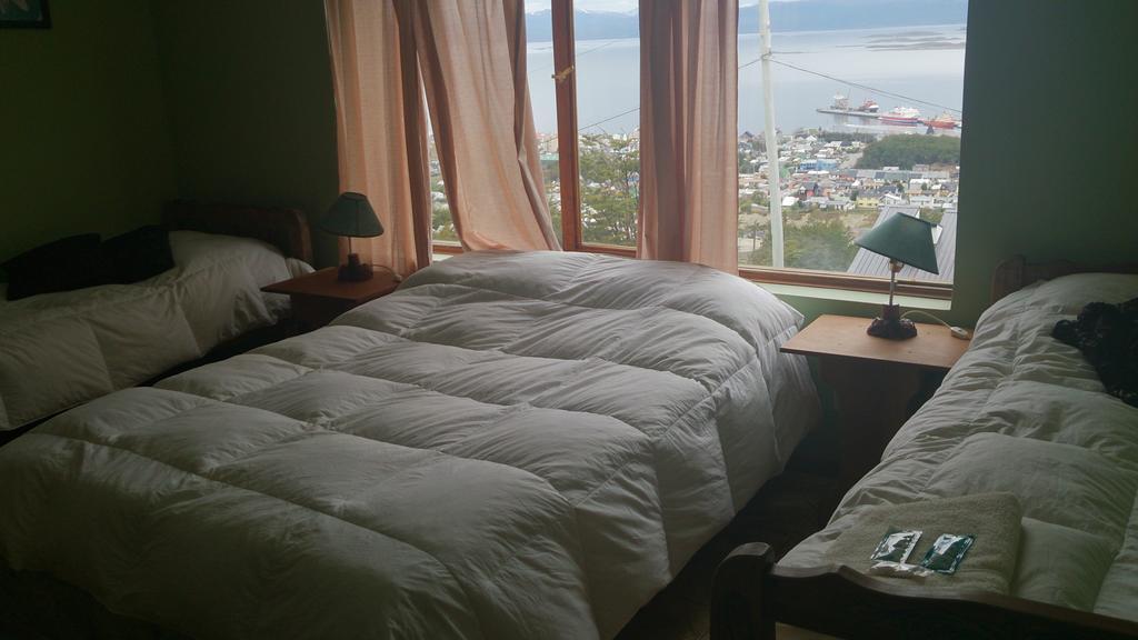Mirador Del Beagle Hosteria Ushuaia Phòng bức ảnh